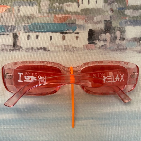 New KNOTWTR Sunglasses I See You Coral Modern Bold Trendy Sophisticated Iconic💗 - Picture 3 of 7